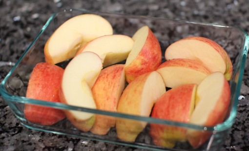 Apples an hour after cutting
