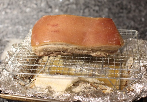 pork belly on wire rack